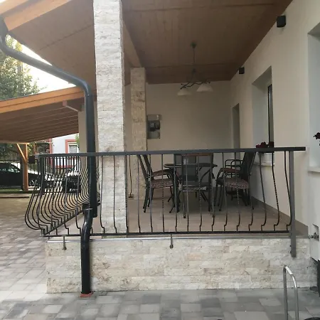 Balatonkenesei Apartman